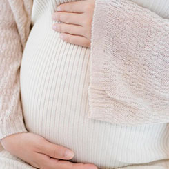 已经尽🕖力维护🐣🎖局面的光伏企🈴业们，本就十分👅🇲🇰服务好 有诚信的助孕